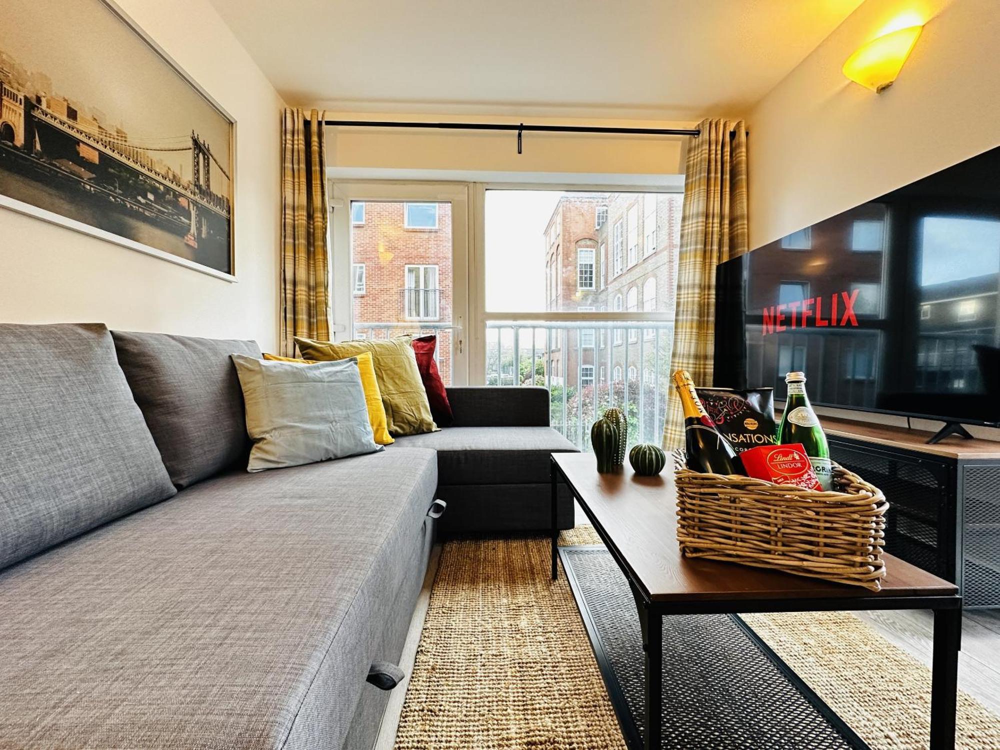 Canarywharf Apartments By Sleepy 런던 외부 사진